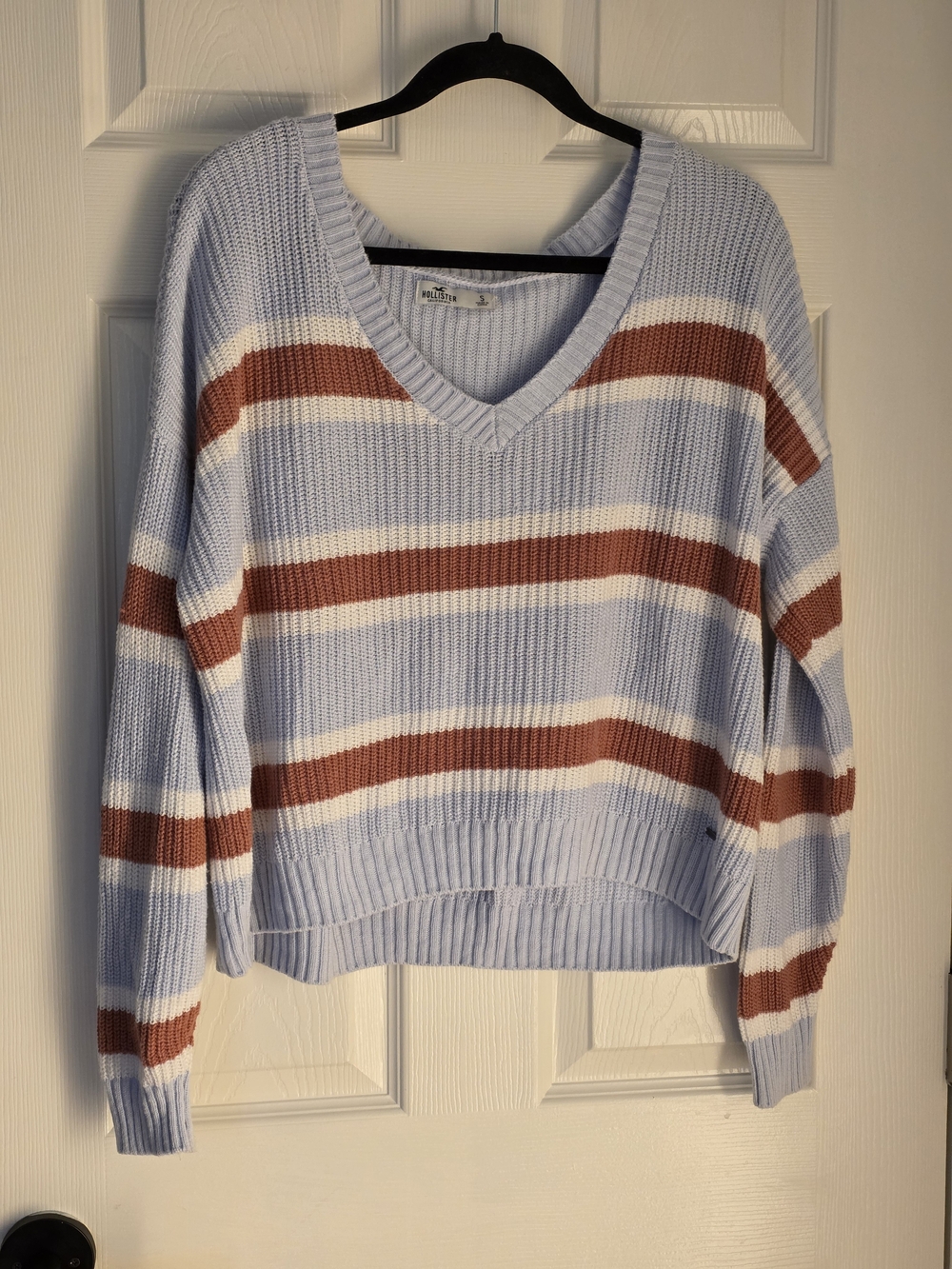 Hollister Light Blue, Brown & White Striped V-Neck Sweater - Women's Small